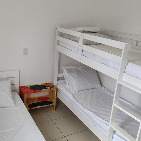 Itagua - 1 Quadra Da Praia, 2 Quartos, 2 Banheiros, Acomoda 5 Pessoas Ubatuba Kültér fotó